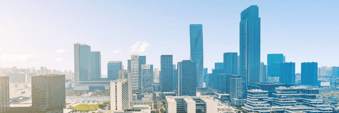 Cities with the highest and lowest average credit scores