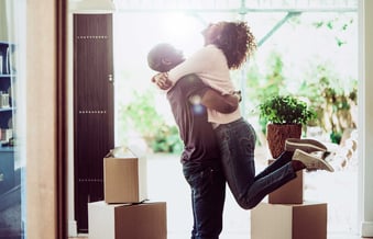 Difference Between a Home Equity Line of Credit & Loan