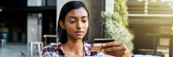 48 statistics on college student credit card debt